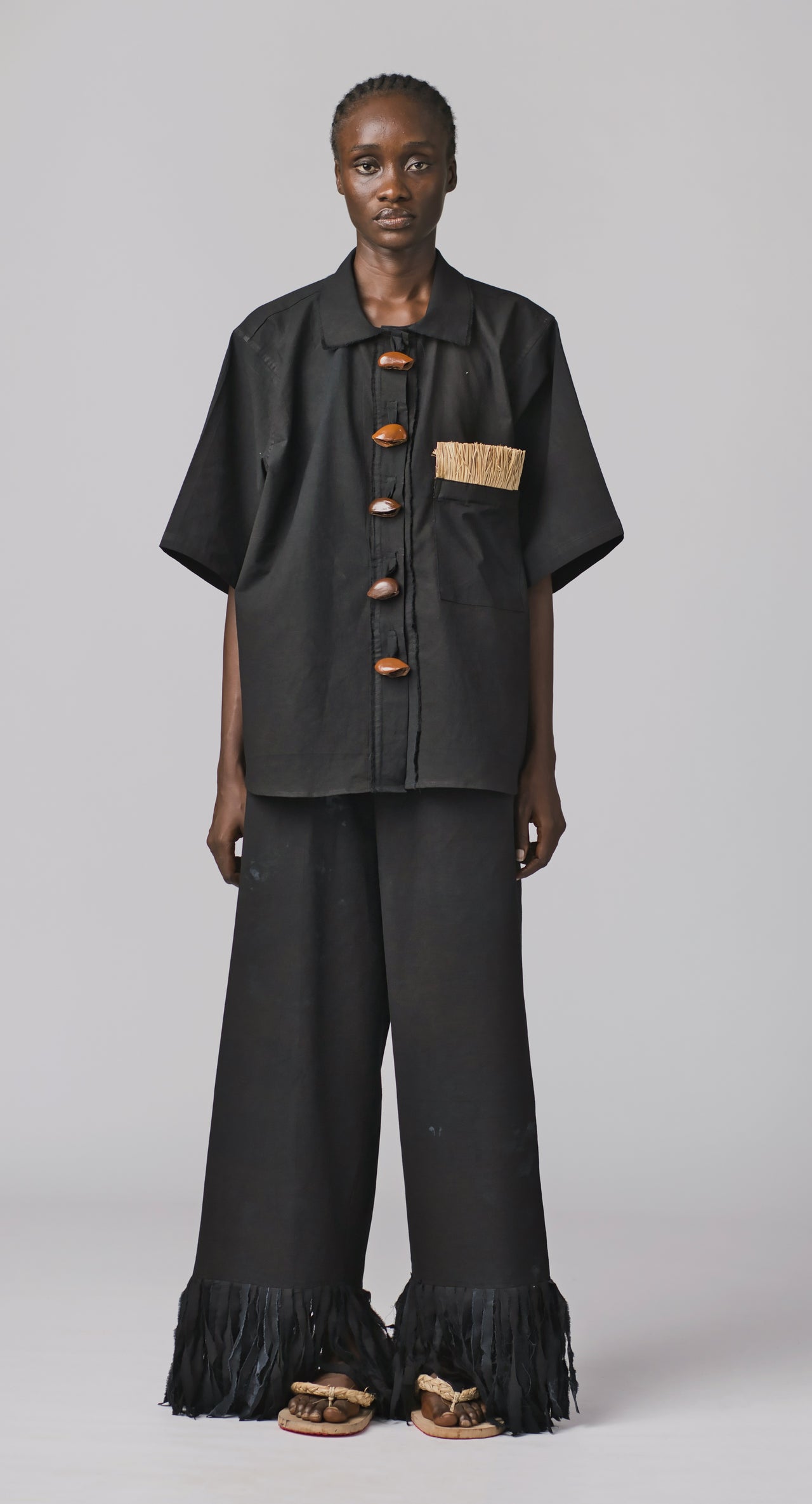 Earthy Raffia Shirt (Black)