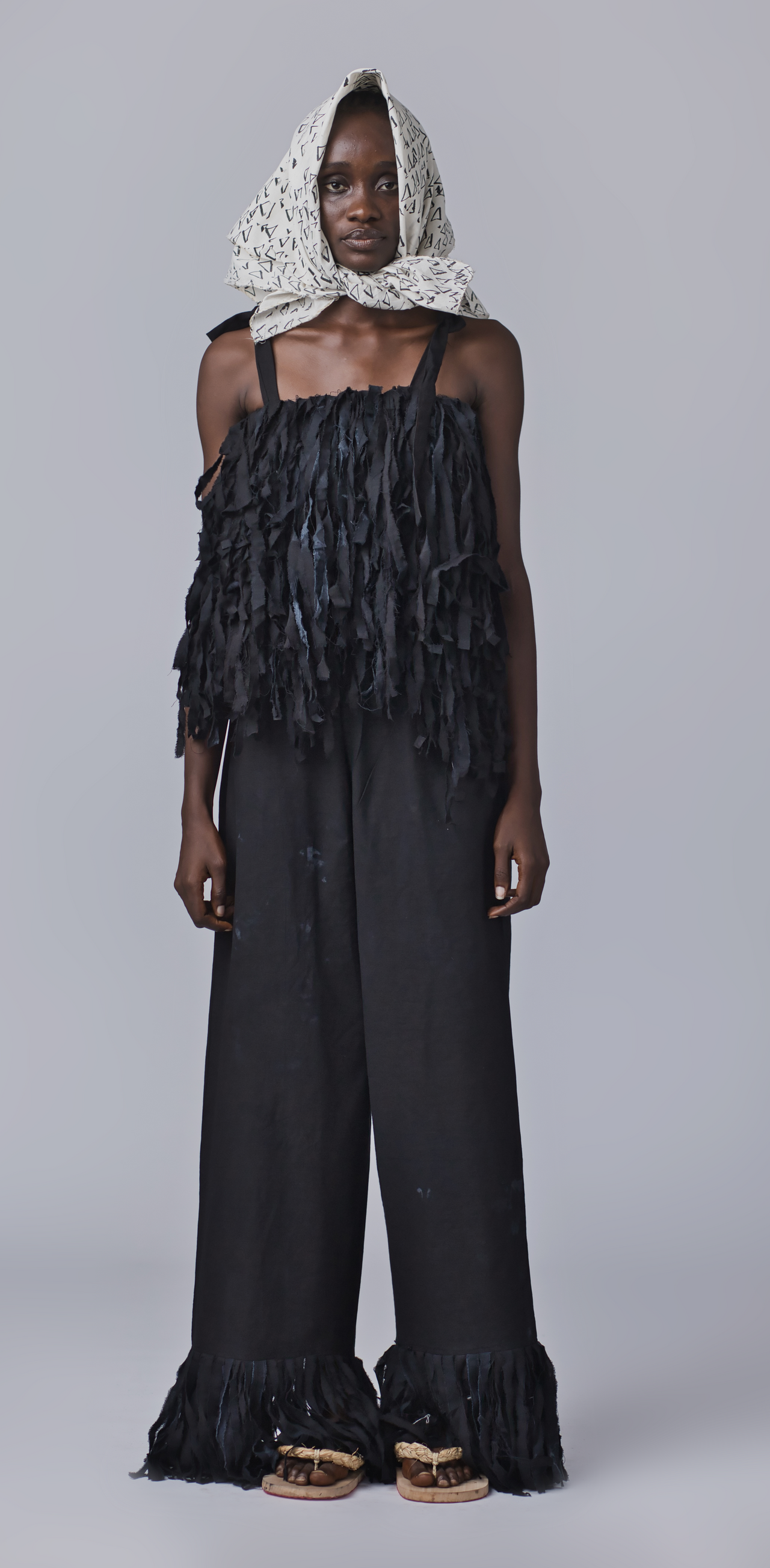 Temi PomPom Top (Black)