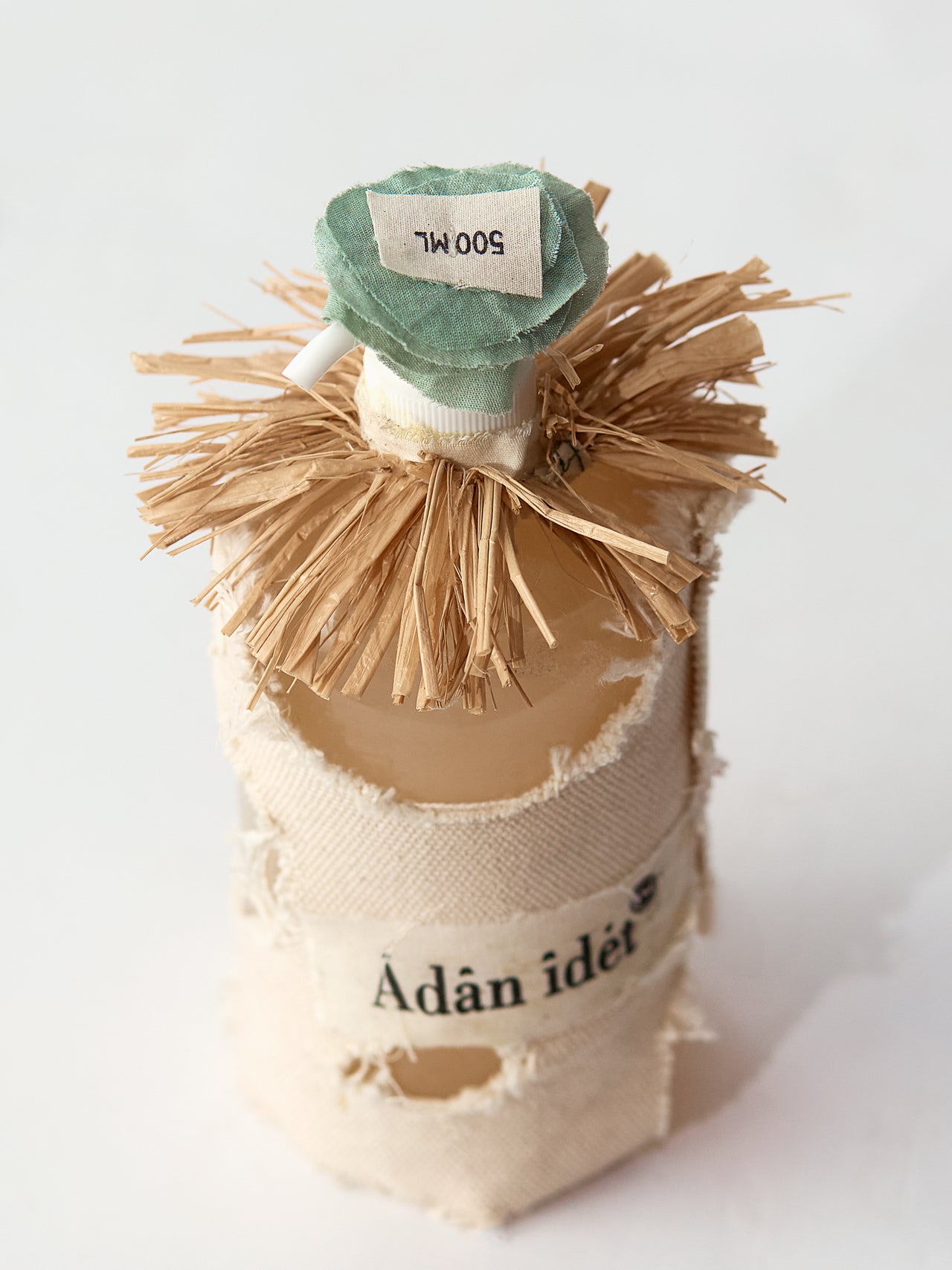 Éki Kéré/Adán Idét: hydrating shampoo