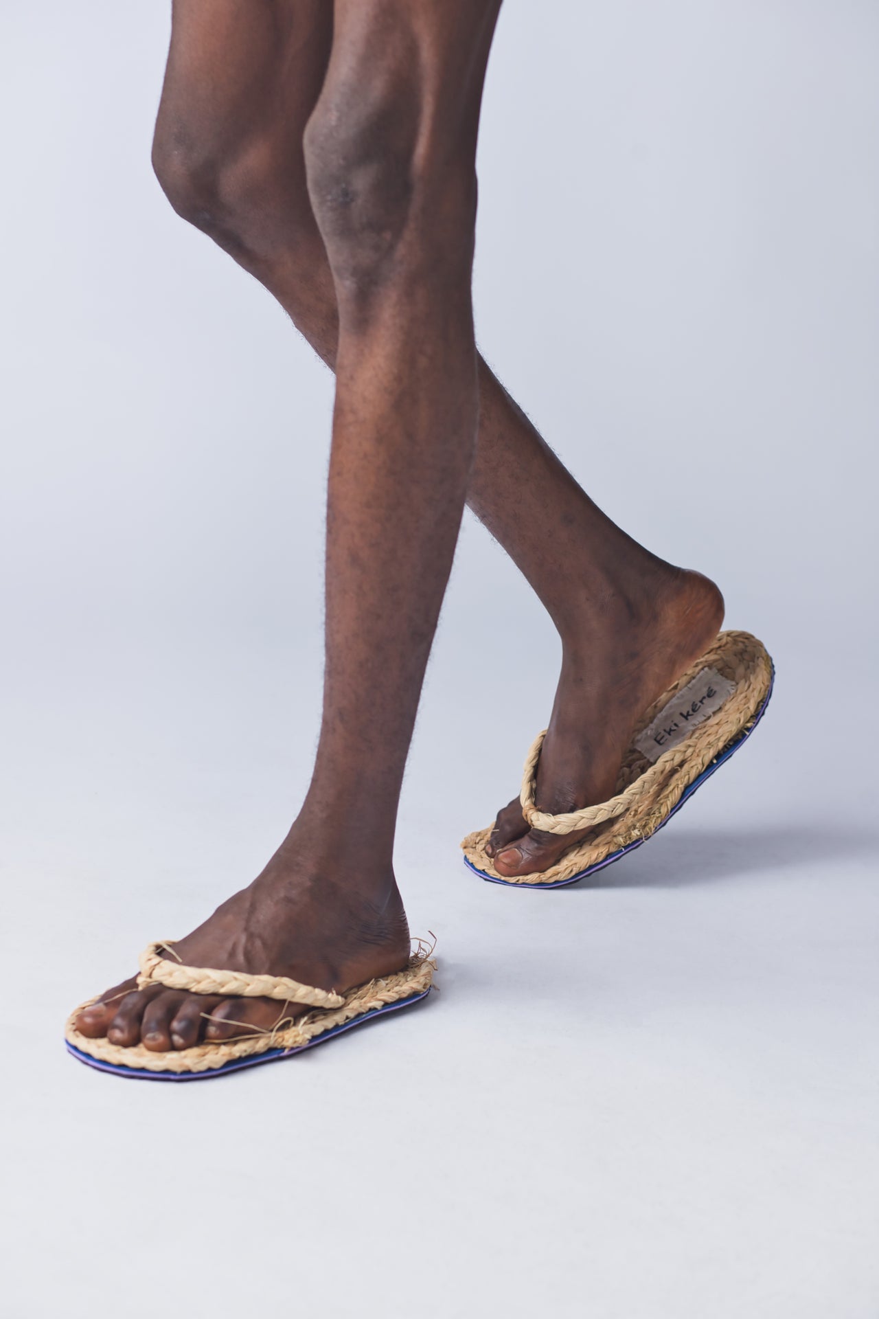 Akpad kpad Slippers - Natural